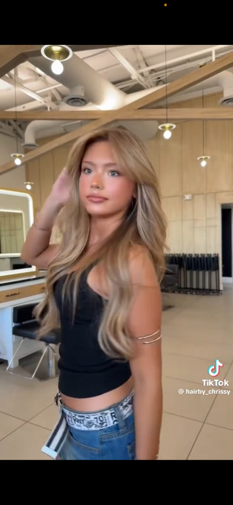 Kaitlyn custom wig